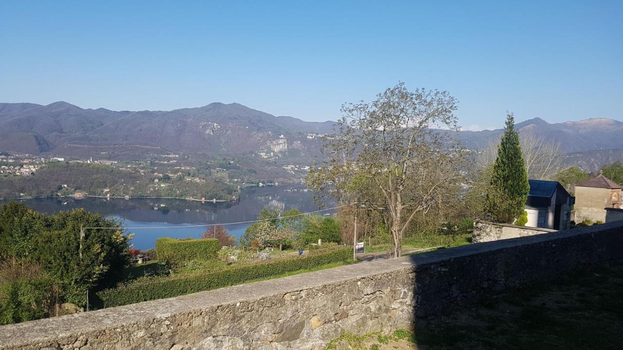 Villa Le Vignole Ameno Bagian luar foto