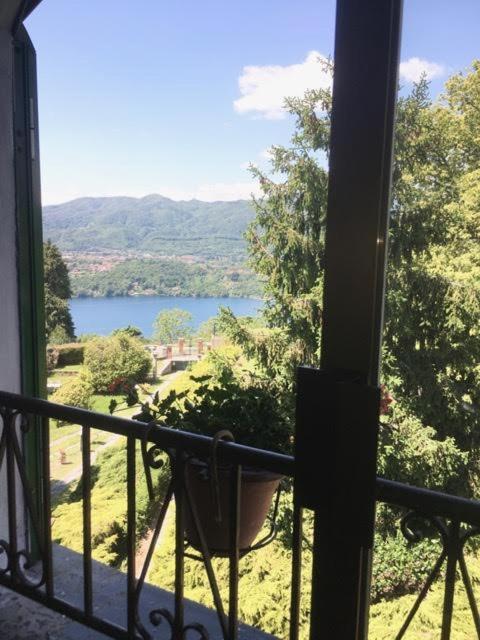 Villa Le Vignole Ameno Bagian luar foto