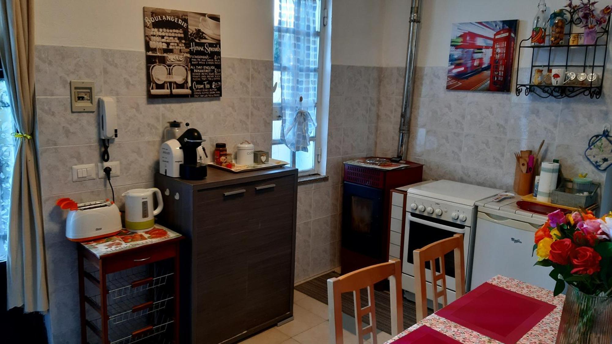 Villa Le Vignole Ameno Ruang foto